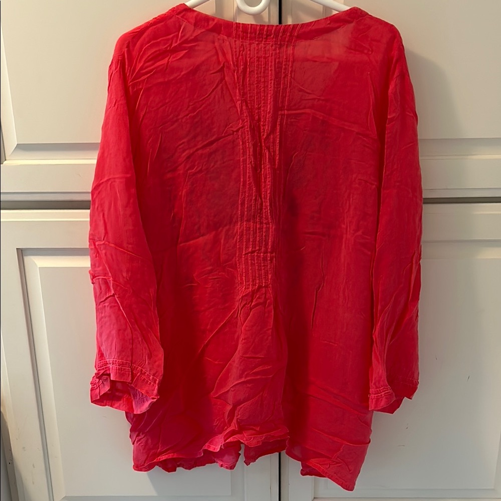 Johnny Was Fuchsia Pink Emberoidered V-Neck Blouse Sz 1X - Picture 3 of 4